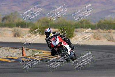 media/Nov-05-2022-SoCal Trackdays (Sat) [[f8d9b725ab]]/Turn 5 (940am)/